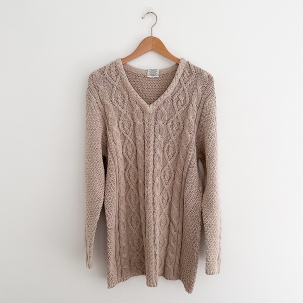 V-Neck Cable Knit Sweater in Beige